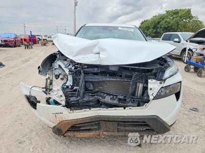 Piąte zdjęcie samochodu w środku: 2024 NISSAN ROGUE SV VIN:JN8BT3BB7RW434933 - miniatura