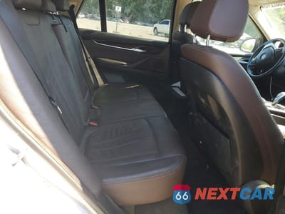 Zdjęcie 11 z 13 samochodu: 2015 BMW X5 XDRIVE35I VIN:5UXKR0C54F0K63265 - miniatura