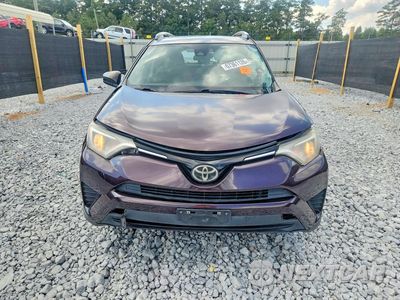 Piąte zdjęcie samochodu w środku: 2018 TOYOTA RAV4 LE VIN:2T3ZFREV0JW429165 - miniatura