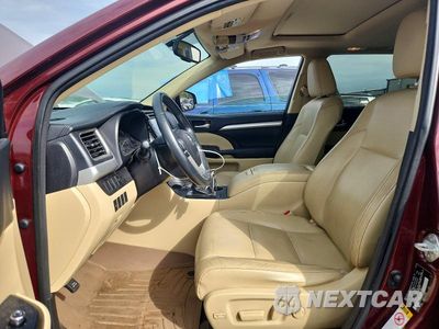 Zdjęcie 7 z 13 samochodu: 2015 TOYOTA HIGHLANDER XLE VIN:5TDJKRFHXFS220770 - miniatura