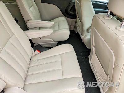 Zdjęcie 11 z 13 samochodu: 2011 CHRYSLER TOWN & COUNTRY TOURING L VIN:2A4RR8DG4BR615172 - miniatura