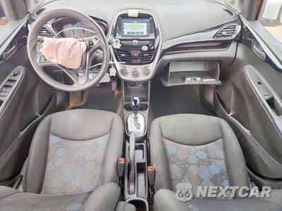 Zdjęcie 8 z 13 samochodu: 2018 CHEVROLET SPARK 1LT VIN:KL8CD6SA0JC449262 - miniatura