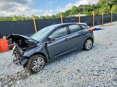 2015 FORD FOCUS TITANIUM 1FADP3N21FL278119 - główne zdjęcie licytacji z USA - miniatura