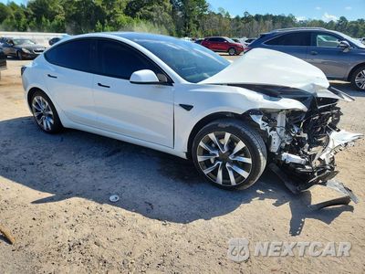 Czwarte zdjęcie samochodu z boku: 2025 TESLA MODEL 3 VIN:5YJ3E1EA3SF049851 - miniatura