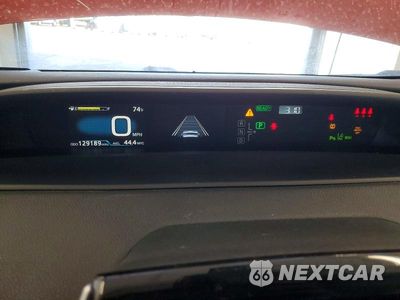 Zdjęcie 9 z 13 samochodu: 2020 TOYOTA PRIUS XLE AWD-E VIN:JTDL9RFU1L3018740 - miniatura