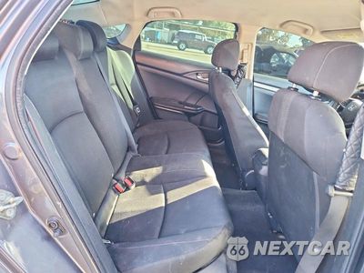 Zdjęcie 10 z 12 samochodu: 2017 HONDA CIVIC LX VIN:2HGFC2F50HH509949 - miniatura