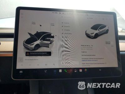 Zdjęcie 9 z 13 samochodu: 2025 TESLA MODEL Y VIN:7SAYGAEE2SF241624 - miniatura
