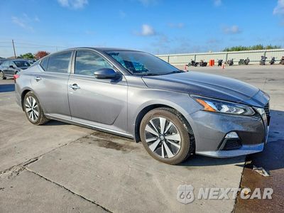 Czwarte zdjęcie samochodu z boku: 2021 NISSAN ALTIMA SV VIN:1N4BL4DV8MN344252 - miniatura