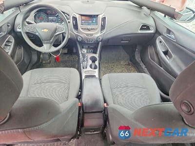 Zdjęcie 8 z 12 samochodu: 2017 CHEVROLET CRUZE LT VIN:1G1BE5SM9H7135268 - miniatura