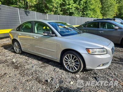 Czwarte zdjęcie samochodu z boku: 2010 VOLVO S40 2.4I VIN:YV1382MSXA2508117 - miniatura