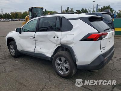 Drugie zdjęcie samochodu z przodu: 2024 TOYOTA RAV4 XLE VIN:2T3P1RFV1RW471747 - miniatura