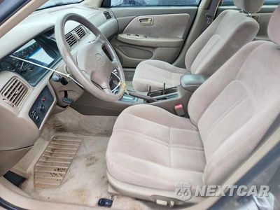 Zdjęcie 7 z 12 samochodu: 1999 TOYOTA CAMRY LE VIN:4T1BG22K9XU583150 - miniatura