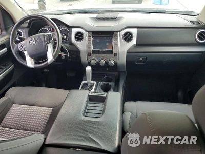 Zdjęcie 8 z 12 samochodu: 2017 TOYOTA TUNDRA SR5 VIN:5TFRW5F1XHX213110 - miniatura