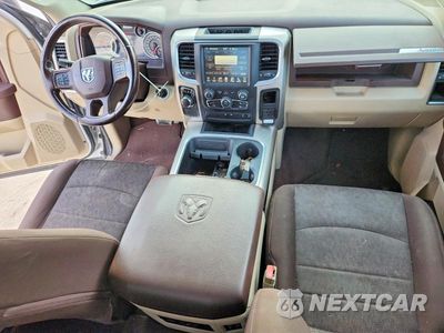 Zdjęcie 8 z 12 samochodu: 2016 RAM 1500 SLT VIN:1C6RR6LG2GS241461 - miniatura