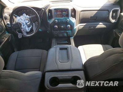 Zdjęcie 8 z 12 samochodu: 2020 GMC SIERRA K2500 SLE VIN:1GT49MEY8LF193416 - miniatura