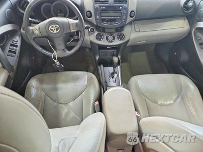Zdjęcie 8 z 12 samochodu: 2009 TOYOTA RAV4 LIMITED VIN:JTMZF31V79D015098 - miniatura