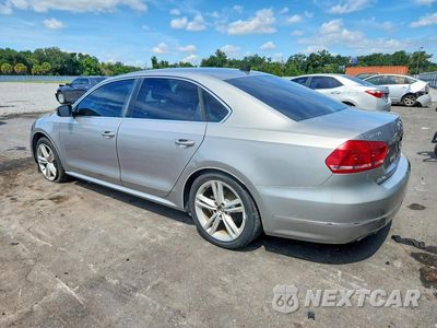 Trzecie zdjęcie samochodu z tyłu: 2012 VOLKSWAGEN PASSAT SE VIN:1VWBN7A36CC108912 - miniatura