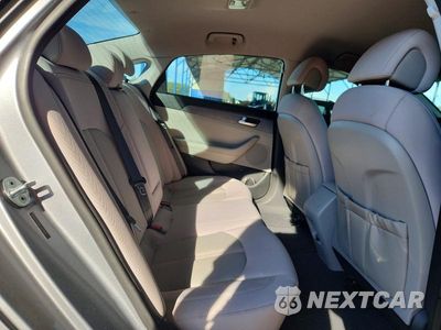 Zdjęcie 10 z 12 samochodu: 2015 HYUNDAI SONATA SE VIN:5NPE24AF8FH012659 - miniatura
