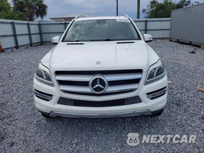 Piąte zdjęcie samochodu w środku: 2014 MERCEDES-BENZ GL 450 4MATIC VIN:4JGDF7CE9EA324433 - miniatura