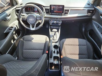 Zdjęcie 8 z 13 samochodu: 2023 KIA RIO LX VIN:3KPA24AD3PE627784 - miniatura