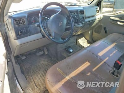 Zdjęcie 8 z 13 samochodu: 2003 FORD F250 SUPER DUTY VIN:3FTNF20S43MB26476 - miniatura