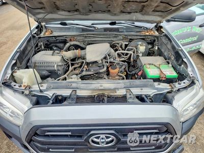Zdjęcie 11 z 12 samochodu: 2017 TOYOTA TACOMA SR VIN:5TFSX5EN8HX052985 - miniatura