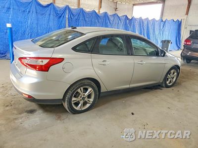 Trzecie zdjęcie samochodu z tyłu: 2013 FORD FOCUS SE VIN:1FADP3F26DL262702 - miniatura