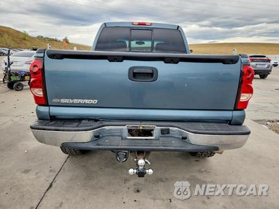 Zdjęcie 6 z 13 samochodu: 2006 CHEVROLET SILVERADO K1500 VIN:2GCEK13N861327871 - miniatura