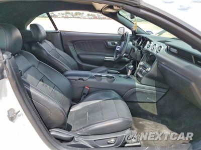 Zdjęcie 7 z 12 samochodu: 2018 FORD MUSTANG VIN:1FATP8UH6J5132665 - miniatura