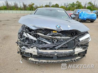 Piąte zdjęcie samochodu w środku: 2018 BMW 530XE VIN:WBAJB1C5XJB084665 - miniatura