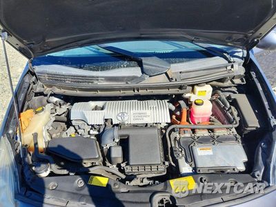 Zdjęcie 11 z 12 samochodu: 2011 TOYOTA PRIUS THREE VIN:JTDKN3DUXB0313701 - miniatura