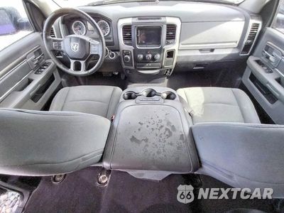 Zdjęcie 8 z 14 samochodu: 2018 RAM 1500 SLT VIN:1C6RR6GG3JS105213 - miniatura