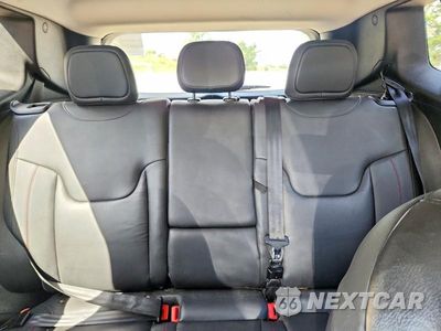 Zdjęcie 10 z 13 samochodu: 2017 JEEP RENEGADE TRAILHAWK VIN:ZACCJBCB9HPF60480 - miniatura