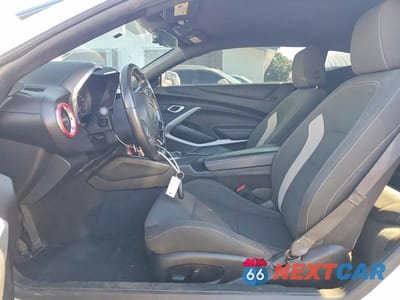 Zdjęcie 7 z 13 samochodu: 2019 CHEVROLET CAMARO LS VIN:1G1FB1RS3K0104864 - miniatura