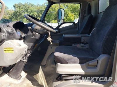 Zdjęcie 7 z 12 samochodu: 2018 HINO 195 BOX TRUCK VIN:JHHSDM2H2JK007588 - miniatura