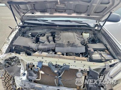 Zdjęcie 11 z 12 samochodu: 2010 TOYOTA 4RUNNER TRAIL VIN:JTEBU5JR5A5010661 - miniatura