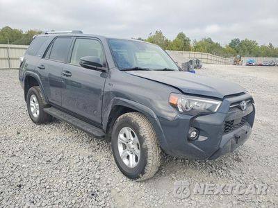 Czwarte zdjęcie samochodu z boku: 2024 TOYOTA 4RUNNER SR5 VIN:JTEMU5JR9R6276666 - miniatura