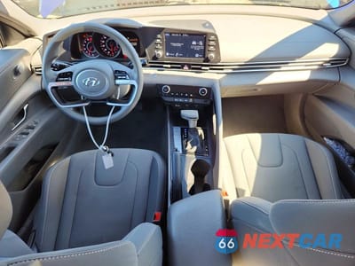 Zdjęcie 8 z 12 samochodu: 2023 HYUNDAI ELANTRA SEL VIN:KMHLM4AG3PU448736 - miniatura