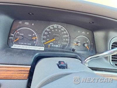 Zdjęcie 9 z 12 samochodu: 1997 FORD CROWN VICTORIA LX VIN:2FALP74W3VX191167 - miniatura