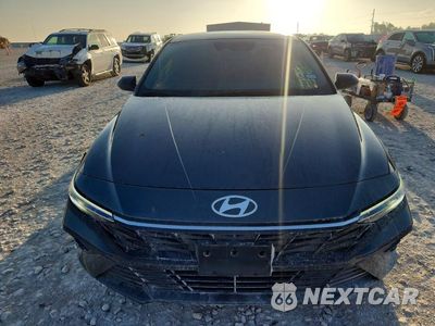 Piąte zdjęcie samochodu w środku: 2025 HYUNDAI ELANTRA VIN:KMHLM4DG8SU943020 - miniatura
