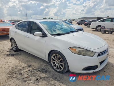 Czwarte zdjęcie samochodu z boku: 2013 DODGE DART LIMITED VIN:1C3CDFCA5DD132568 - miniatura