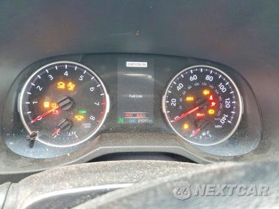 Zdjęcie 9 z 12 samochodu: 2019 TOYOTA RAV4 XLE VIN:2T3W1RFV4KC019276 - miniatura
