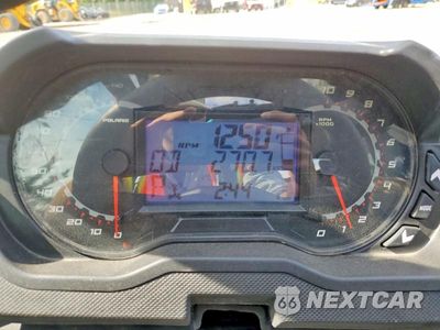 Zdjęcie 8 z 10 samochodu: 2023 POLARIS RANGER CREW XP 1000 UTILITY VEHICLE VIN:4XARSY991P8071163 - miniatura