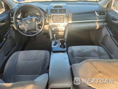 Zdjęcie 8 z 12 samochodu: 2012 TOYOTA CAMRY LE VIN:4T1BF1FK4CU064766 - miniatura