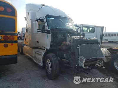 Czwarte zdjęcie samochodu z boku: 2020 KENWORTH T680 SEMI TRUCK VIN:1XKYD49X1LJ379107 - miniatura