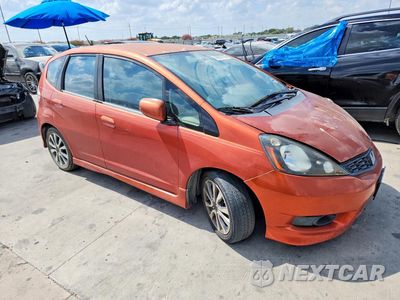 Czwarte zdjęcie samochodu z boku: 2012 HONDA FIT SPORT VIN:JHMGE8H53CC012806 - miniatura