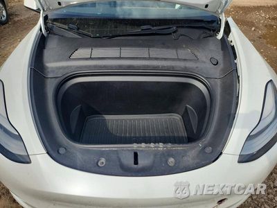 Zdjęcie 11 z 12 samochodu: 2020 TESLA MODEL Y VIN:5YJYGDEF9LF005870 - miniatura