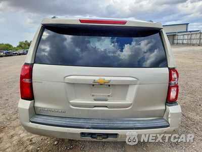 Zdjęcie 6 z 12 samochodu: 2017 CHEVROLET SUBURBAN C1500 LS VIN:1GNSCGKC8HR381451 - miniatura