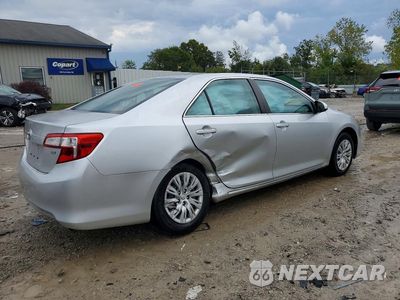 Trzecie zdjęcie samochodu z tyłu: 2014 TOYOTA CAMRY LE VIN:4T4BF1FK4ER431822 - miniatura