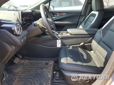 Zdjęcie 7 z 13 samochodu: 2025 CHEVROLET BLAZER LT VIN:3GNKDBRMXSS176958 - miniatura
